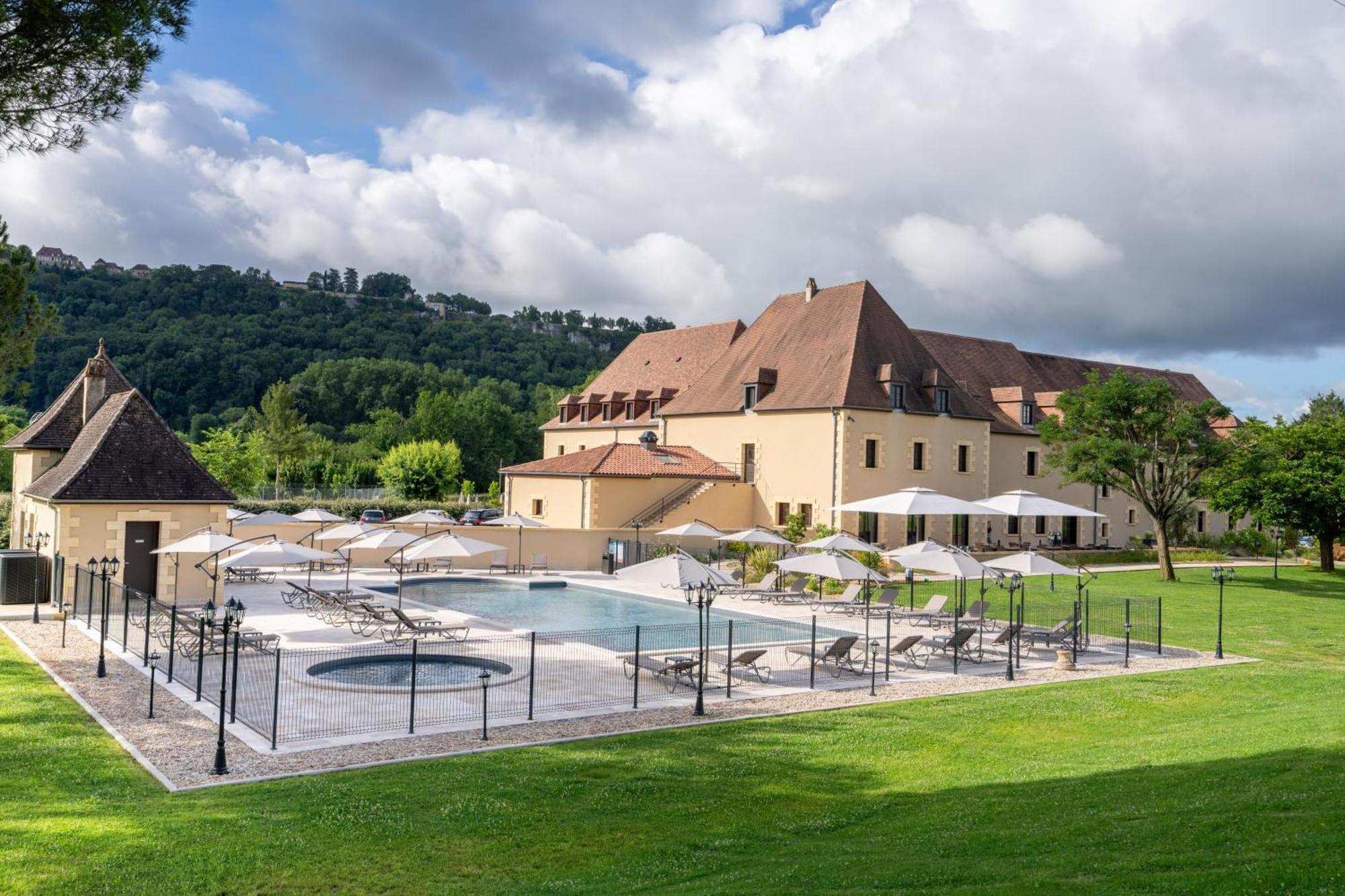 Hotel Le Perigord Ла-Рок-Гажак Экстерьер фото